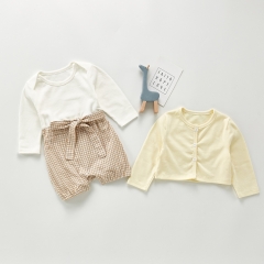 Beige sets ( 1 romper+1 coat)