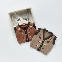 Baby Girl Floral Embroidery Knitting Vest In Autumn Wholesale