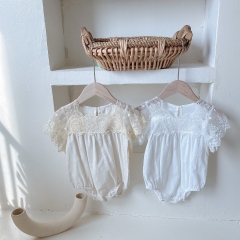 Baby Girl Solid Square Collar Lace Short-sleeved Onesies Wholesale