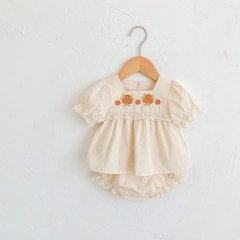 Baby Girl Embroideried Front Square Collar Short Sleeved Dress Top Combo Short Pants In Sets Summer Wearing Wholesale