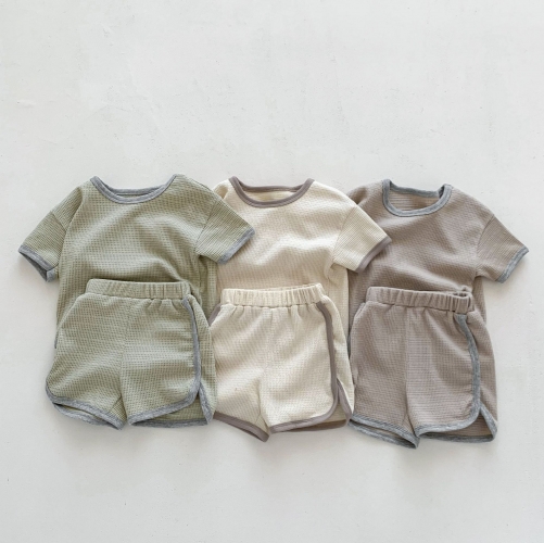 Infant Baby Unisex Color Contrast Waffle Short-sleeved Top Combo Short Pants In Sets Wholesale
