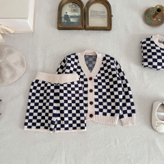 Infant Baby Unisex Black And White Plaid Long-sleeved Top Combo Short Pants In Sets Wholesale Infant Baby Unisex Black And White Plaid Long-sleeved Top Combo Short Pants In Sets Wholesale