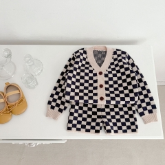 Infant Baby Unisex Black And White Plaid Long-sleeved Top Combo Short Pants In Sets Wholesale Infant Baby Unisex Black And White Plaid Long-sleeved Top Combo Short Pants In Sets Wholesale