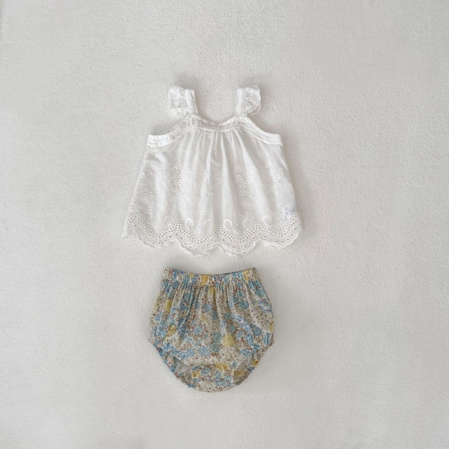 2024 Infant Baby Girls Laces Crewneck Sleeveless Tops With Shorts Sets In Summer Wholesale