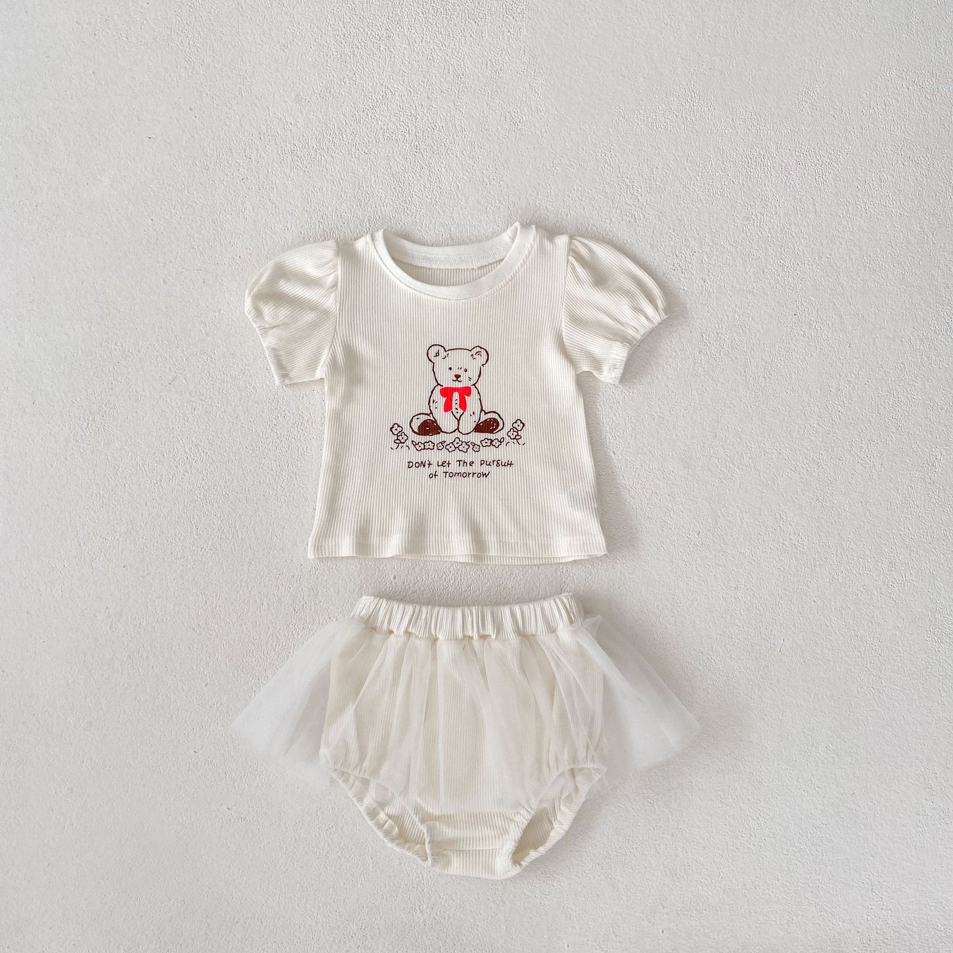 Summer Arrival Baby Girls Short Sleeves Dots Pattern Embroidered Lace Trim Bodysuit Dress