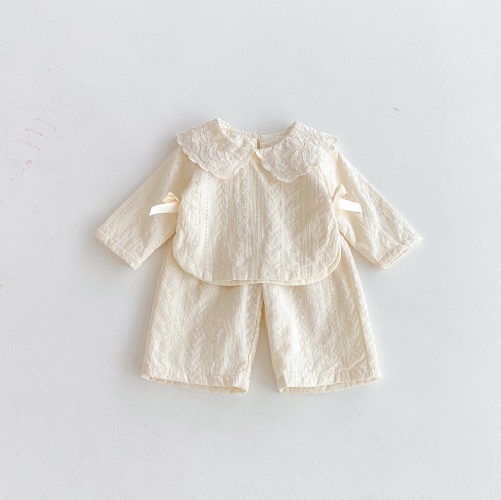 2025 Autumn and Spring Infant Baby Girls Solid Color Long Sleeves Jacquard Floral Top with Floral Collar and Plain Pants Clothing Sets Wholesale