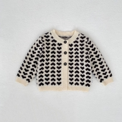 New Arrival Autumn and Spring Infant Baby Girls Hearts Pattern Long Sleeves Single Breasted Knitted Cardigan Wholesale
