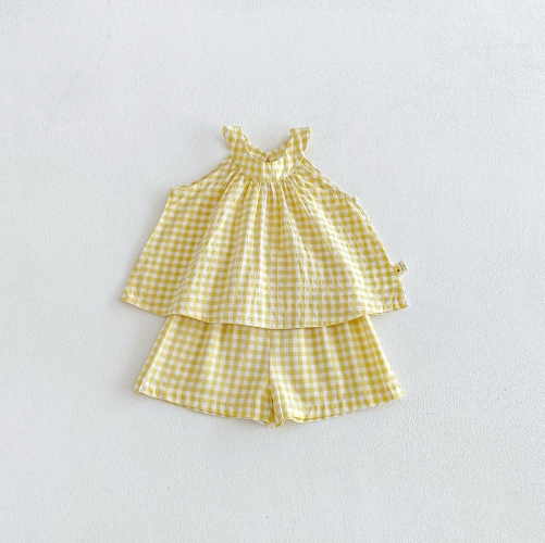 2026 Summer Infant Baby Kids Girls Sleeveless Cute Top Vest with Plaid Pattern Shorts Sets Wholesale