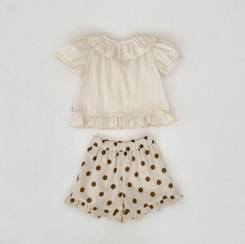 Summer Infant Baby Embroidered Pattern Short Sleeves Top and Polka Dots Shorts Set Wholesale