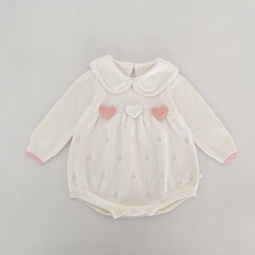 Winter and Autumn Infant Baby Girls Hearts Pattern Long Sleeves One Piece Knitted Onesies Wholesale