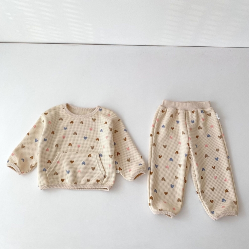 Autumn Infant Baby Kids Unisex Long Sleeves Hearts Pattern Pullover and Pants Clothing Sets Wholesale Autumn Infant Baby Kids Unisex Long Sleeves Hearts Pattern Pullover and Pants Clothing Sets Wholesale