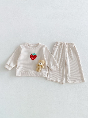 Autumn Infant Baby Kids Girls Long Sleeves Strawberry Pattern Top and Plain Pants Clothing Sets Wholesale Autumn Infant Baby Kids Girls Long Sleeves Strawberry Pattern Top and Plain Pants Clothing Sets Wholesale