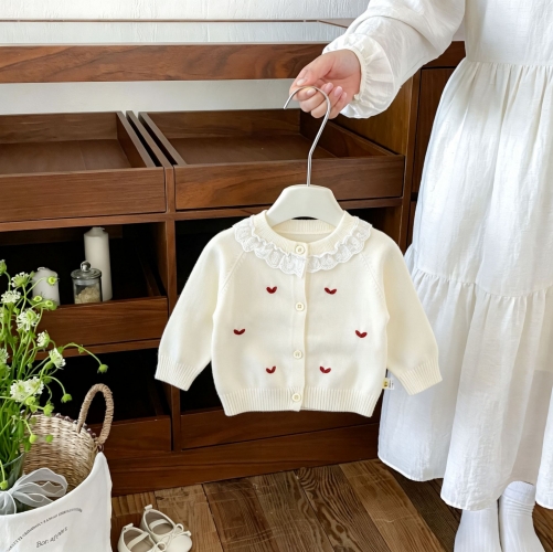 New Arrival Spring and Autumn Infant Baby Kids Girls Hearts Pattern Long Sleeves Knitted Cardigan Wholesale