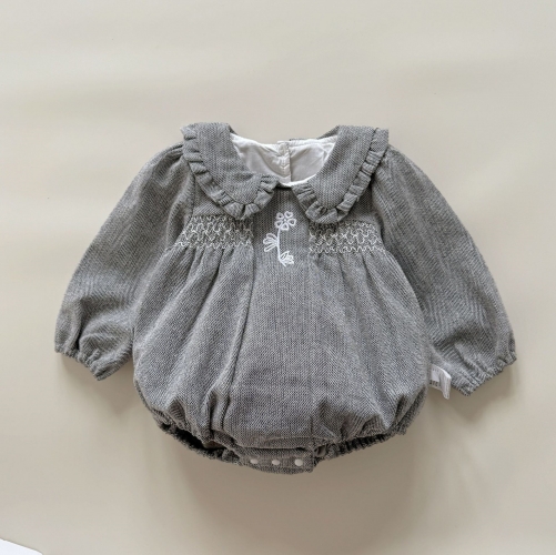 Spring and Autumn Infant Baby Girls Long Sleeves Flowers Embroidered Onesies Wholesale Spring and Autumn Infant Baby Girls Long Sleeves Flowers Embroidered Onesies Wholesale